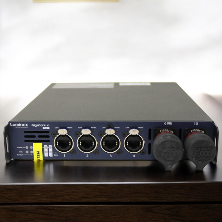 Luminex GigaCore 10 FF2 MMF PoE Ethernet Switch