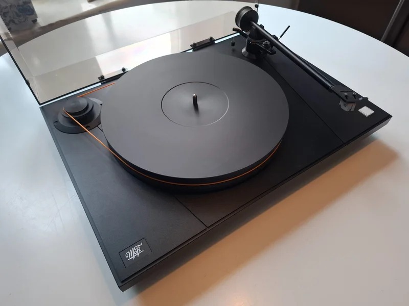MoFi UltraDeck med helt ny MoFi StudioTracker MM-pickup - Bild 2 av 8