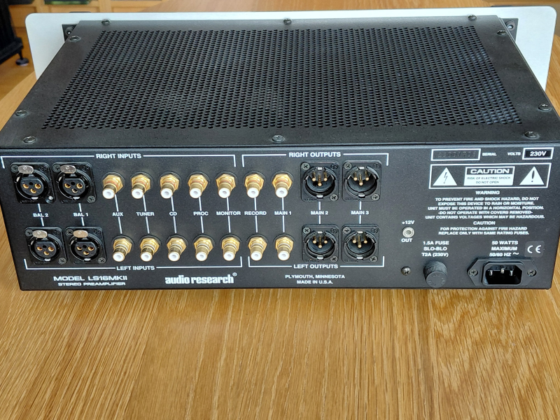 Audio Research LS16 MkII - Bild 2 av 2