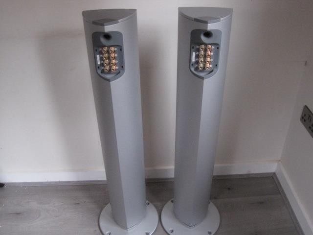 Linn högtalare K 110 Nypris 17000kr Nu endast 3995kr - Bild 2 av 3