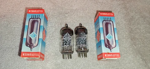 Telefunken ECC 81 matchat par NOS Tillverkade i Siemens...
