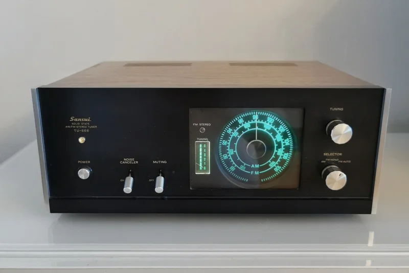 Sansui AU-555A + Sansui TU-666 - Bild 12 av 12