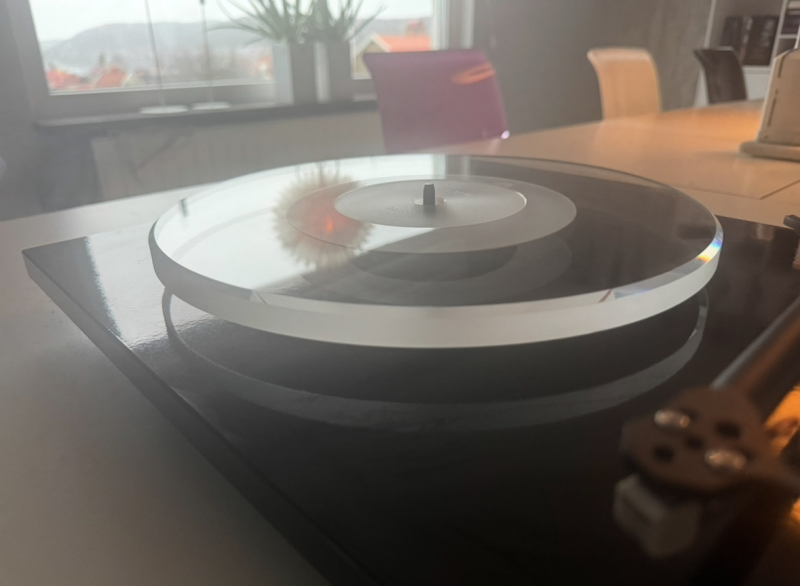 Rega Planar 1 + Tizo Acrylic Platter Delta Device 15 mm - Bild 3 av 6