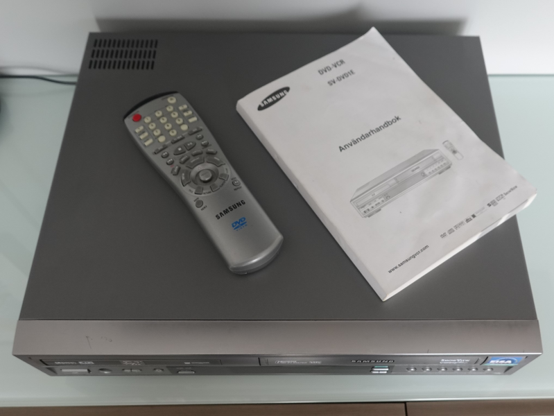 SAMSUNG VHS-DVD kombispelare  - Bild 6 av 12