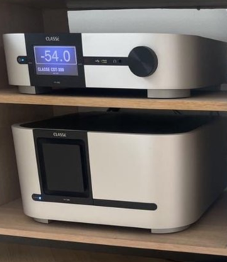 Classe Delta, Audioquest & Isotek