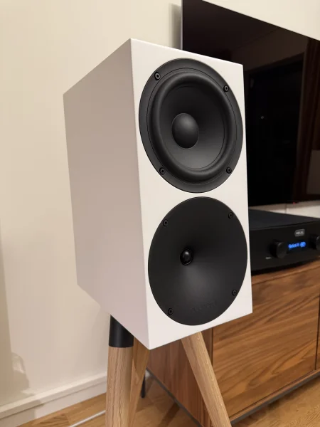 Buchardt s400 mk2 Limited Edition inkl stativ - Bild 1 av 7