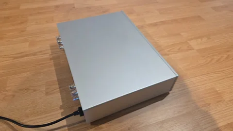 Slutsteg AVM SA 3.2, 220w 8 ohm.