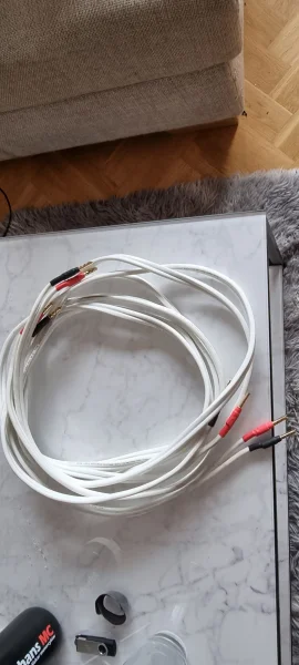 Kimber Van den hul Harmonic Tech Jps Labs Kimber Van den hul Harmonic Tech Jps Labs - Bild 2 av 4