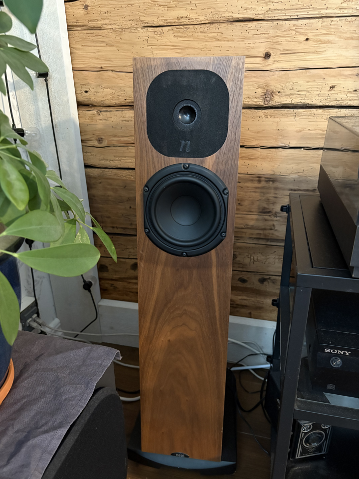 Neat Motive SX2