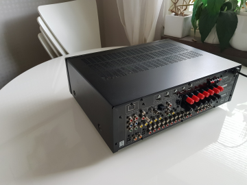 Yamaha RX-V665 Receiver