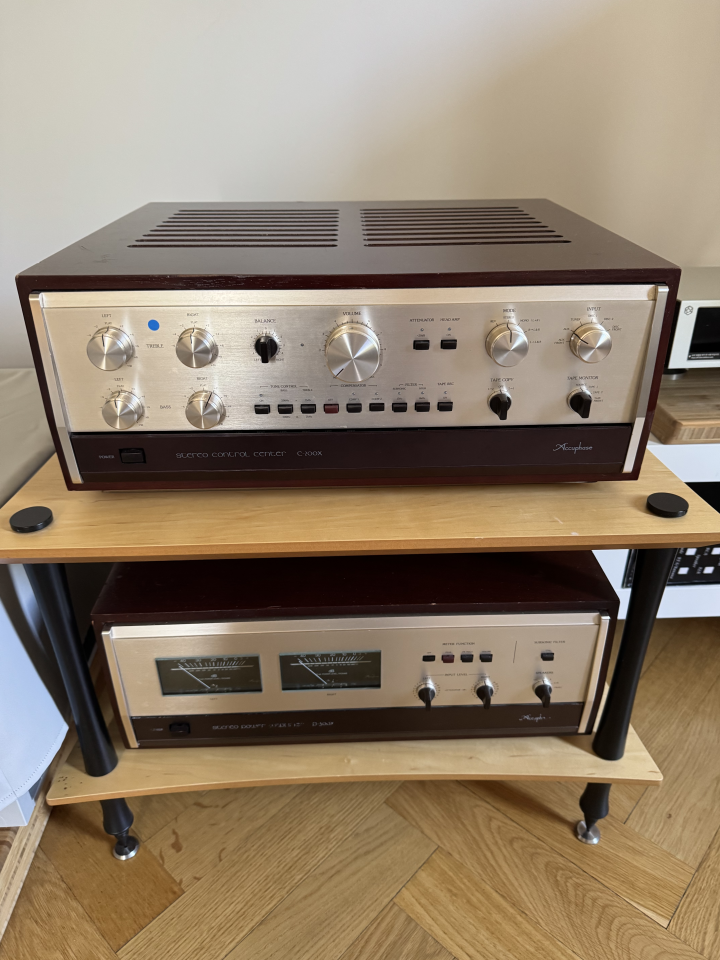 Accuphase c200x och p300x