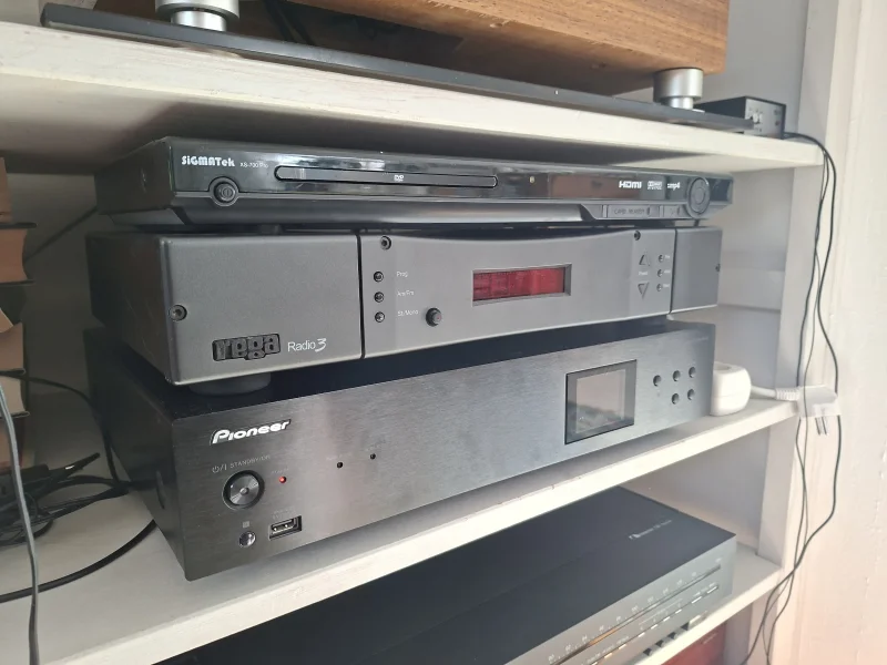 REGA Radio 3 - Bild 1 av 1