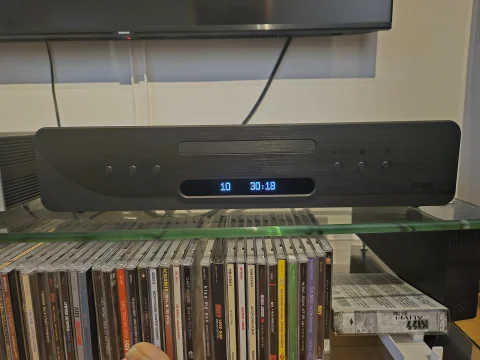 Atoll CD200 evolution Atoll CD200 evolution