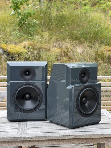 Ino Audio i16 signatur