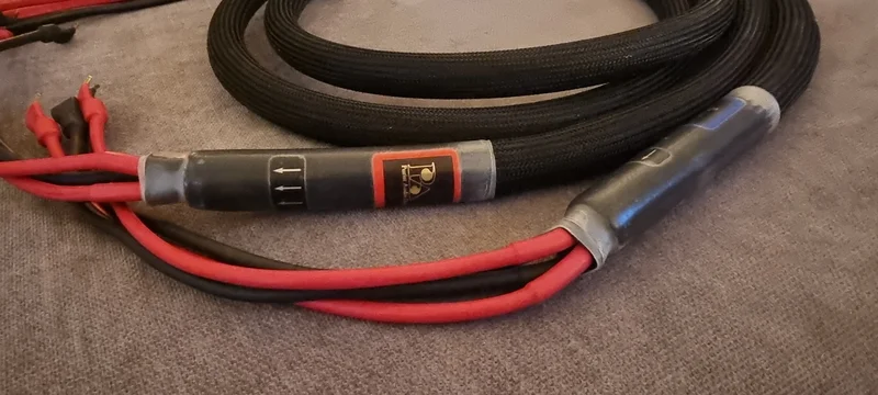 Purist Audio H&ouml;gtalarkablar. - Bild 3 av 6