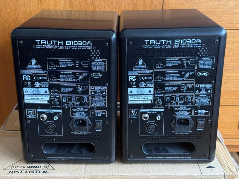 Professionella aktiva studiomonitorer! Extremt prisv&auml;rda Behringer B1030A - Bild 3 av 4