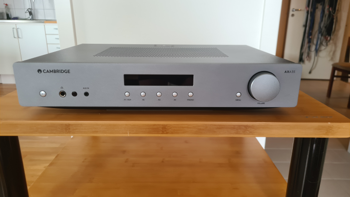 Cambridge AXA35 F&ouml;rst&auml;rkare - Bild 1 av 2