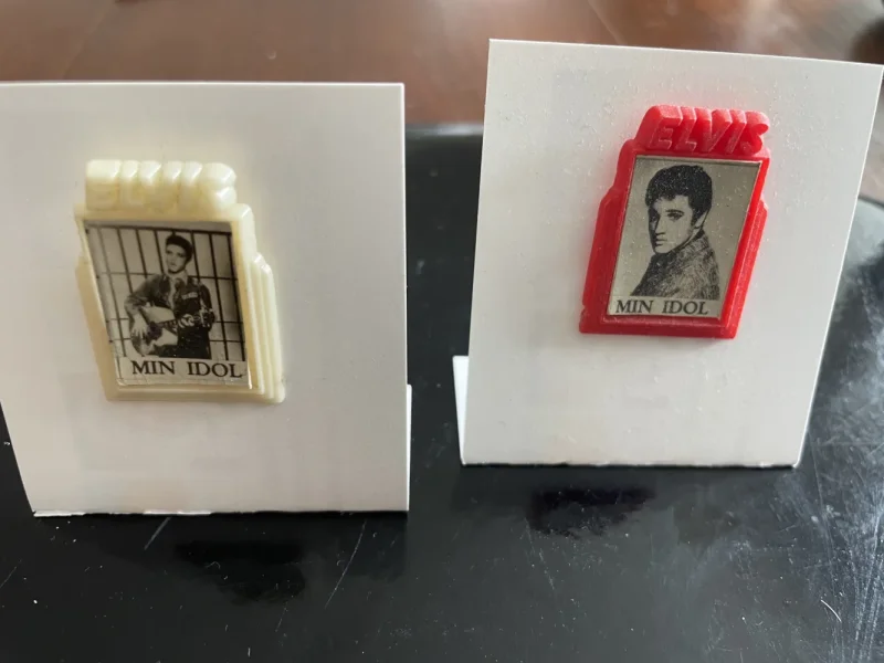 Elvis märken Elvis märken - Bild 2 av 2