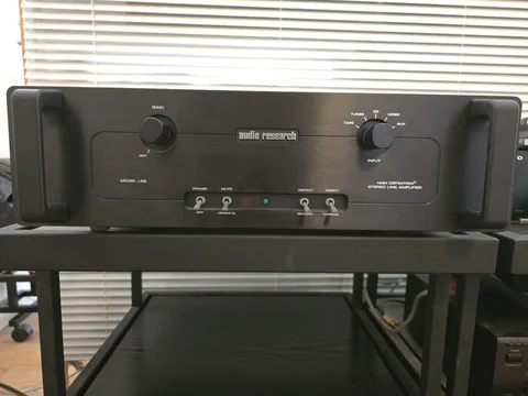 Audio Research LS-2 (Preamp)+ 100.2 (Power Amp)