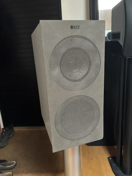 KEF R3.   Vita - Bild 1 av 2