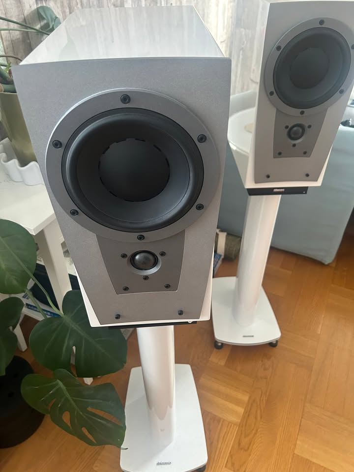 Dynaudio Contour S1,4 säljes +Tradera+Blocket