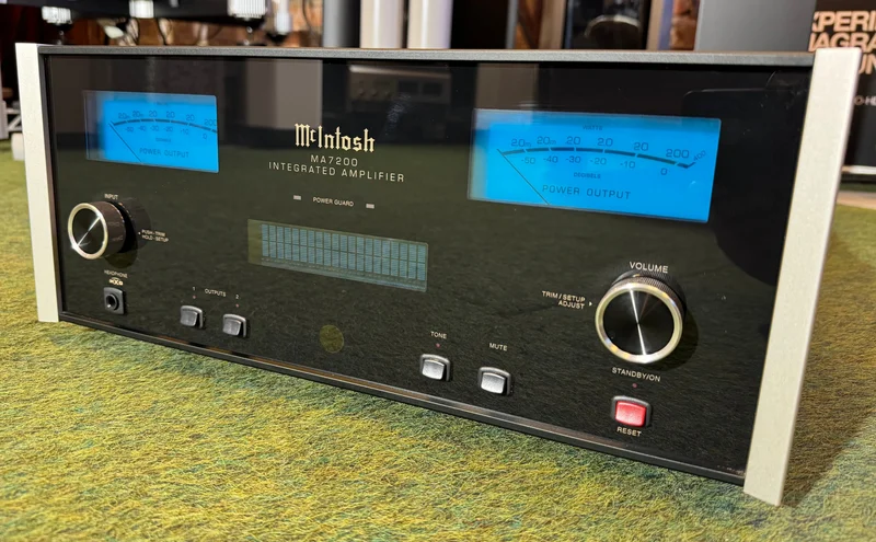 McIntosh MA7200 - Bild 1 av 1