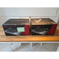 Två stycken Pioneer DJ PLX-1000-N