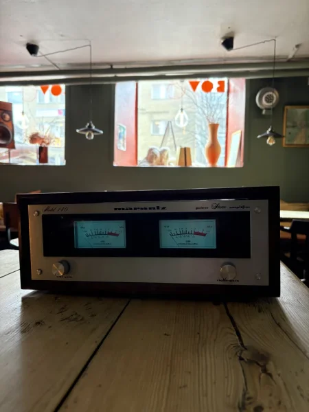 Marantz model 140 Tr&auml;chassi  - Bild 2 av 4