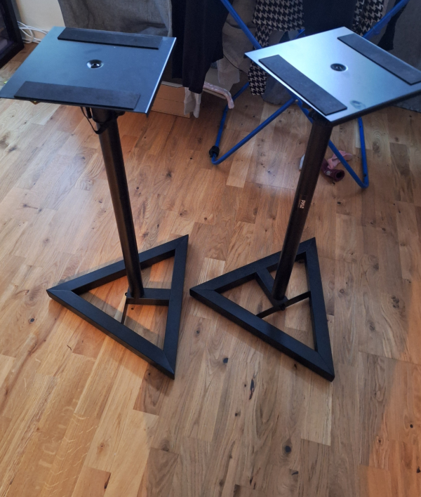 Stativ - Bild 1 av 1