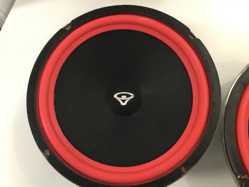 Ett par Cerwin Vega L121-4 – 12"