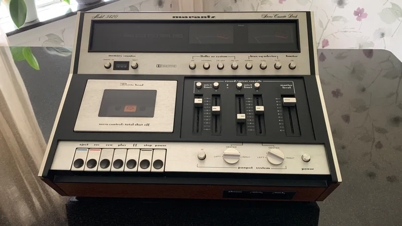 Marantz 5420 Kasettbandspelare Vintage Marantz 5420 Kasettbandspelare Vintage - Bild 4 av 5
