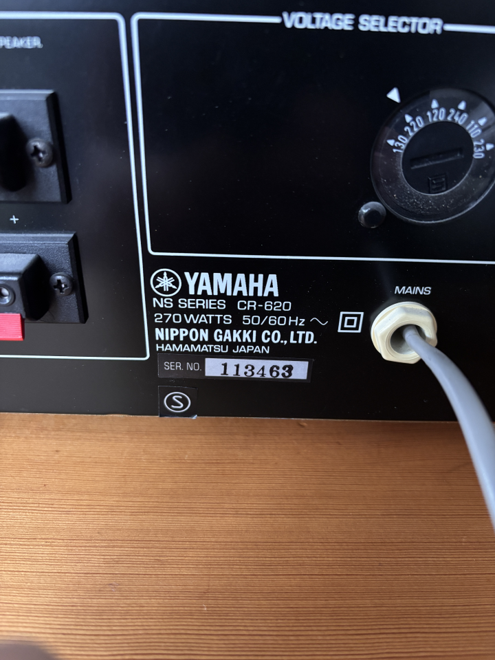 Yamaha CR-620 Receiver