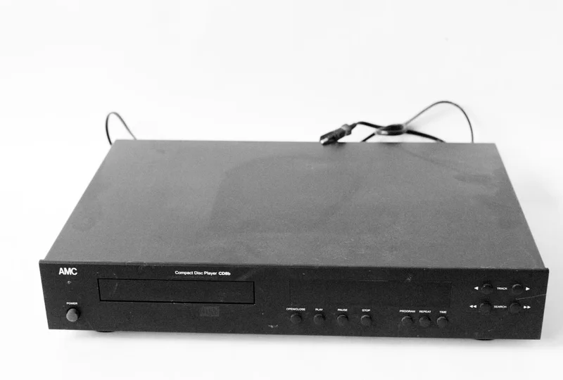 AMC CD-8b CD-spelare - Bild 1 av 2