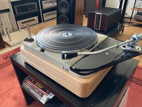 Thorens TD 124 Mk1 m SME 3012 II i mkt fint skick.