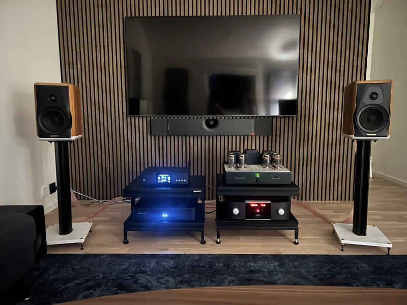 Sonus Faber Electa Amator 3 i nyskick s&auml;ljes - Bild 3 av 3