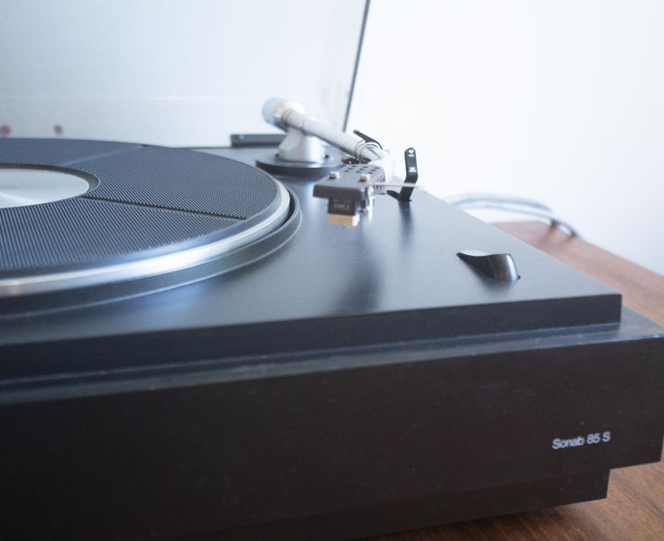 Sonab 85S 2-Speed Belt-Drive Turntable Sonab 85S 2-Speed Belt-Drive Turntable - Bild 3 av 3