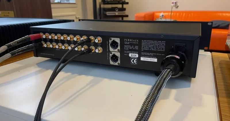 Perreaux SM1P & 200P - Bild 2 av 3