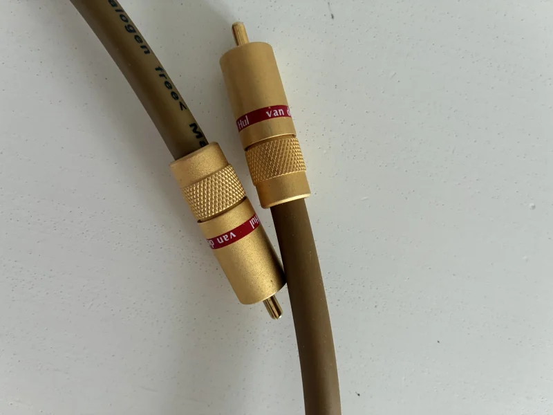 Van den Hul M.C. Digi-Coupler 75 Ohm – digital RCA-kabel 1 m Van den Hul M.C. Digi-Coupler 75 Ohm – digital RCA-kabel 1 m - Bild 4 av 5