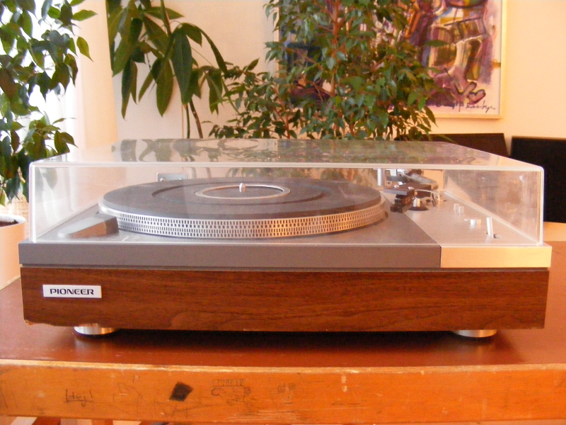 Direktdriven skivspelare Pioneer PL-510 - Bild 1 av 4