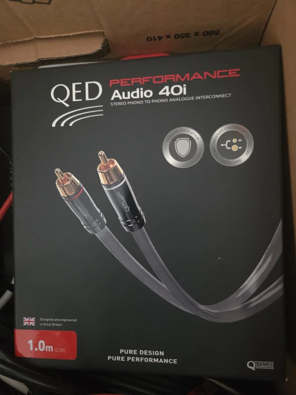 QED Performance Audio 40i - Bild 1 av 2