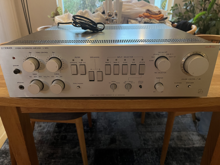 Luxman 