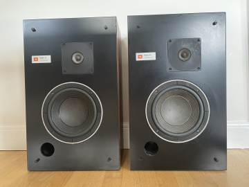 JBL L19