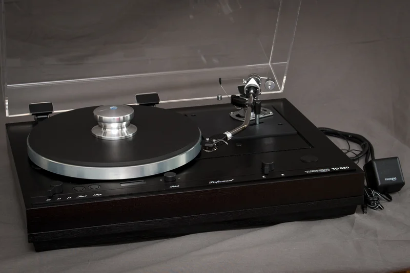 Thorens TD520 Thorens TD520 - Bild 2 av 8
