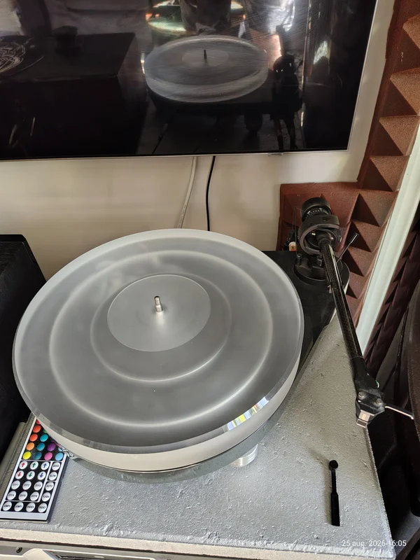 Pro-ject RPM 5 med ortofon bronze - Bild 2 av 9