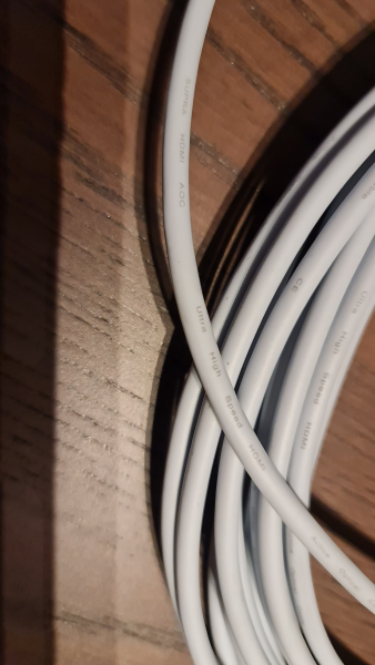 Supra AOC (Active Optical Cable) MKII UHD - 12 m - bra skick - Bild 2 av 2