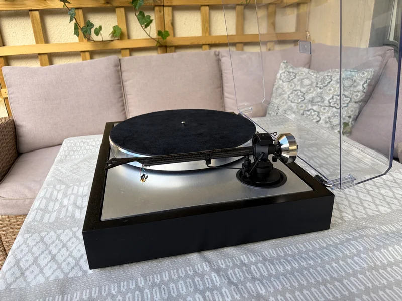 Pro-Ject The Classic (Uppgraderad) Pro-Ject The Classic (Uppgraderad) - Bild 3 av 10