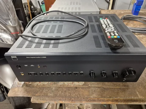 NAD C 375BEE