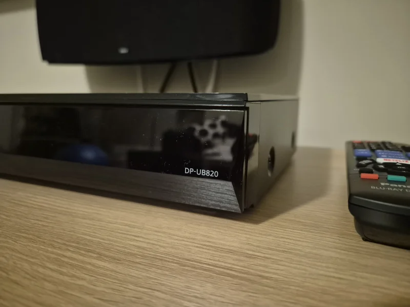 Panasonic ub820 - Bild 3 av 3