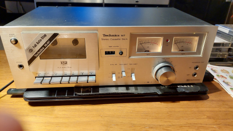 Technics M7