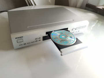 Onkyo DV-SP504E SACD / DVD Spelare